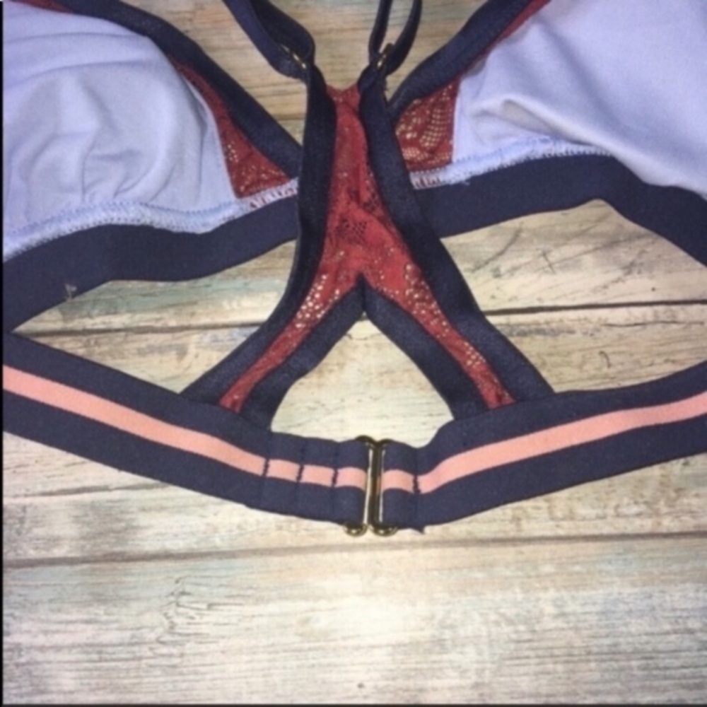 Xhilaration Floral Bikini Top Medium Blue Red Triangle Swim Top Contrast Trim - Picture 5 of 5